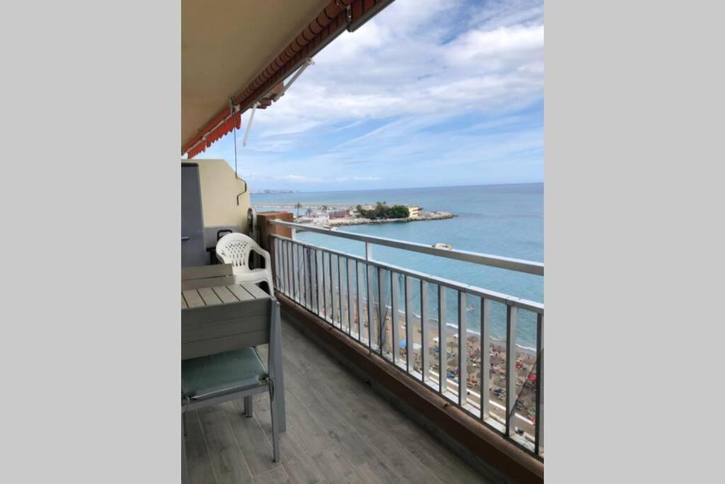 Mediterranean Suite First Line Beach Costa Del Sol Fuengirola Kültér fotó